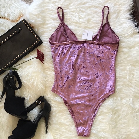 Jessica Pink crushed bodysuit - Picture 4 of 8